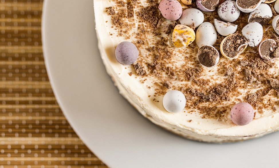 Recipe photo of White Chocolate Easter Cheesecake