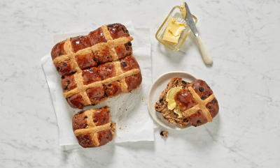 Hot Cross Spelt Buns