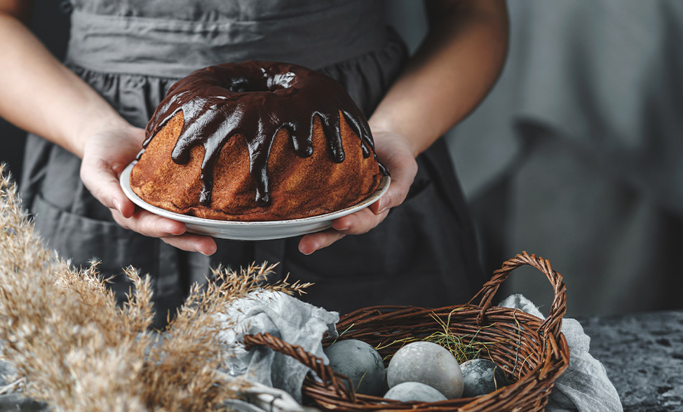 Vegan Easter Bundt Cake