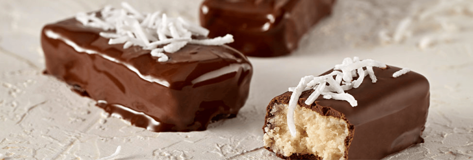 Desiccated vs Shredded Coconut: What’s the Difference and Which Should You Use?